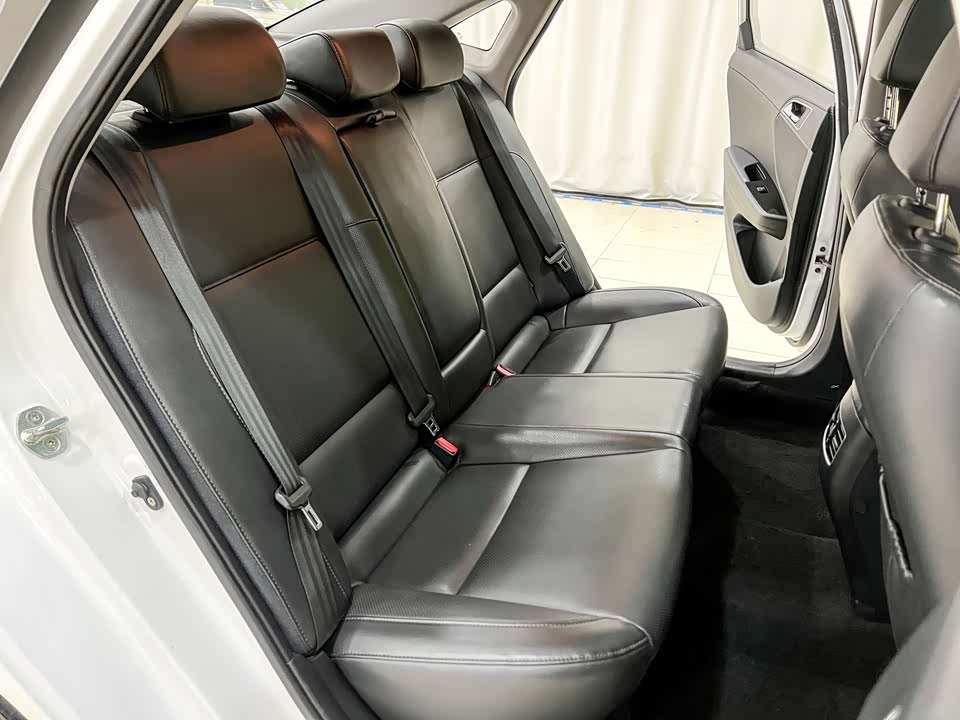 Hyundai Name picture