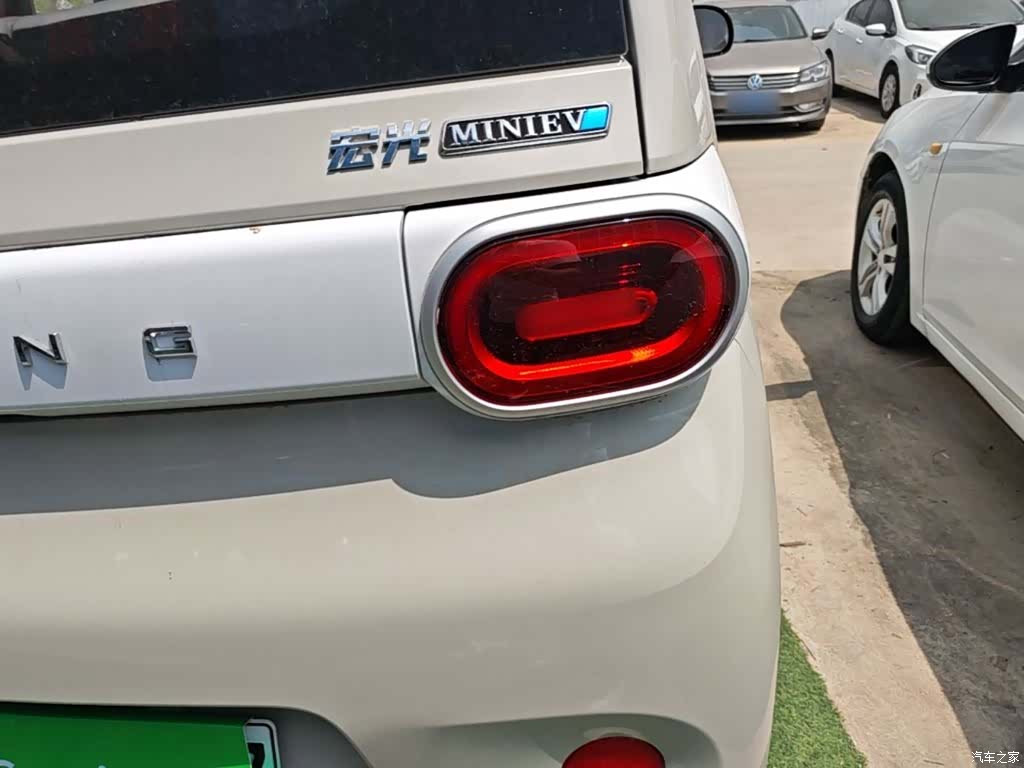Wuling MINIEV, 2026 8