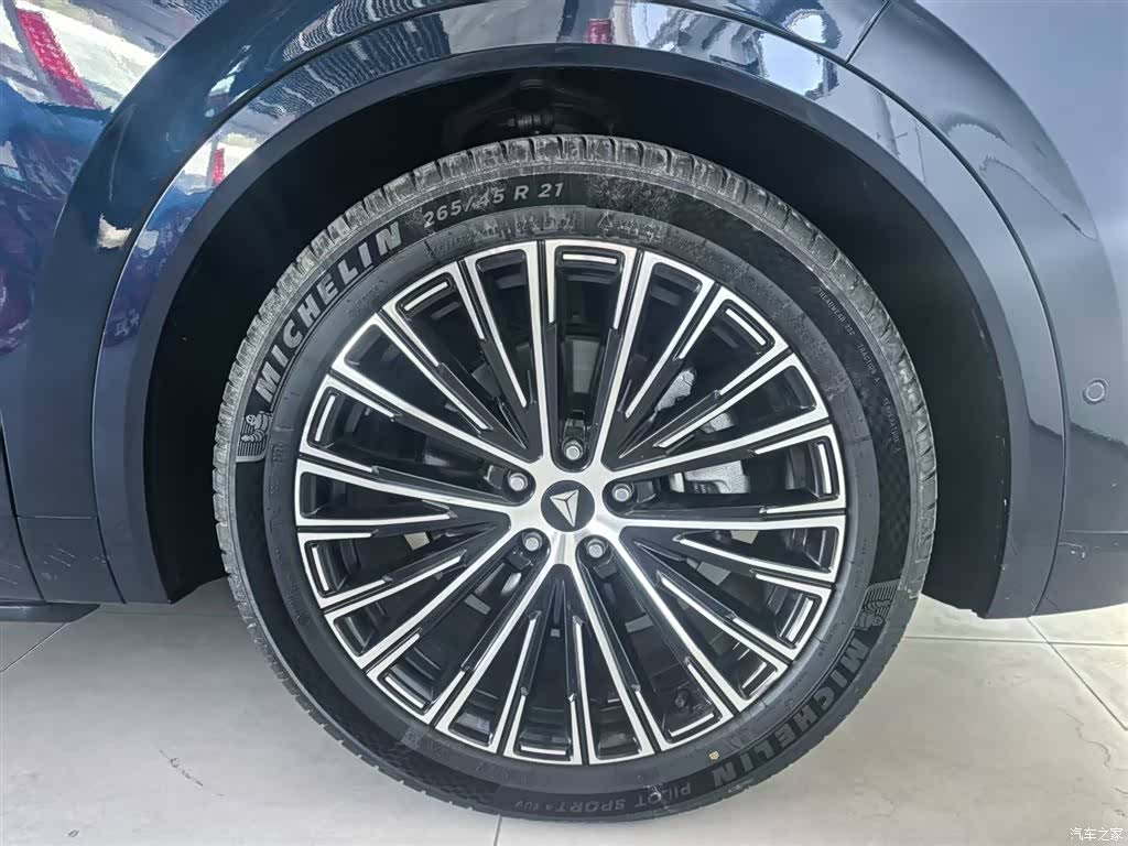 Deepal S09, 2025 9