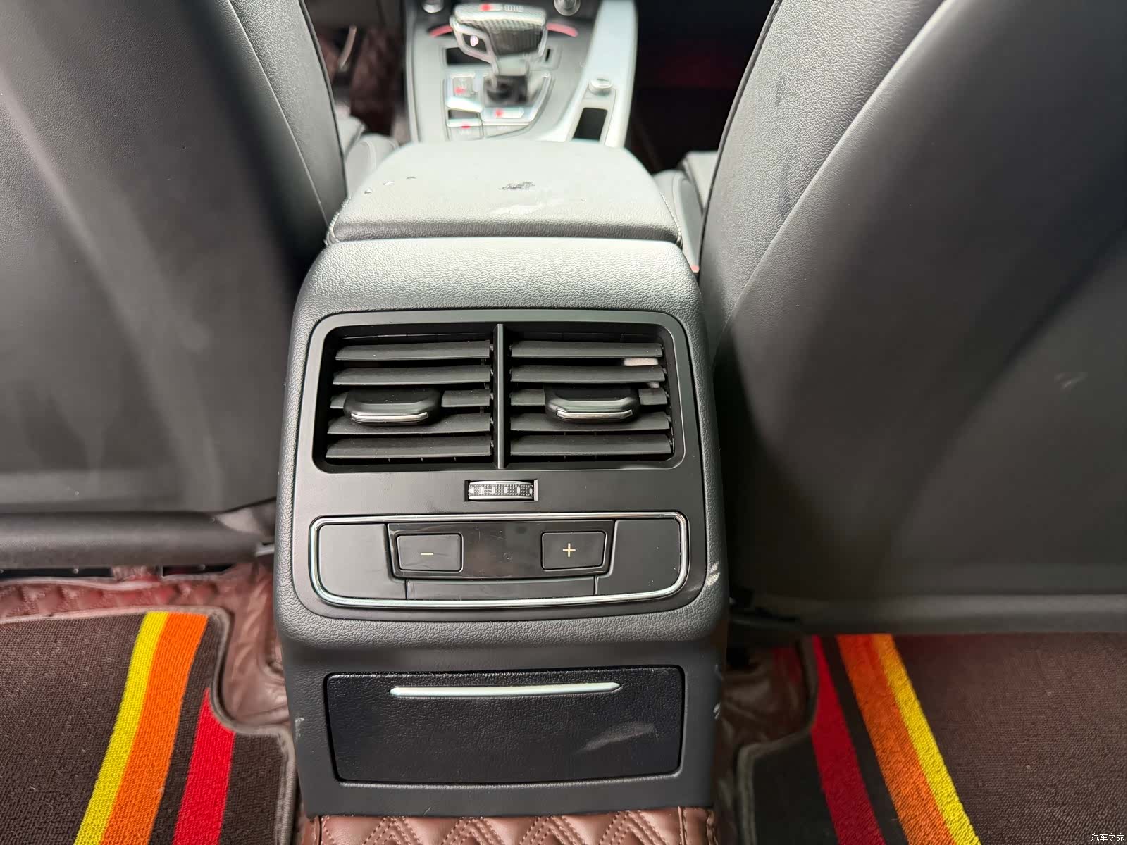 Audi A4L, 2020 11