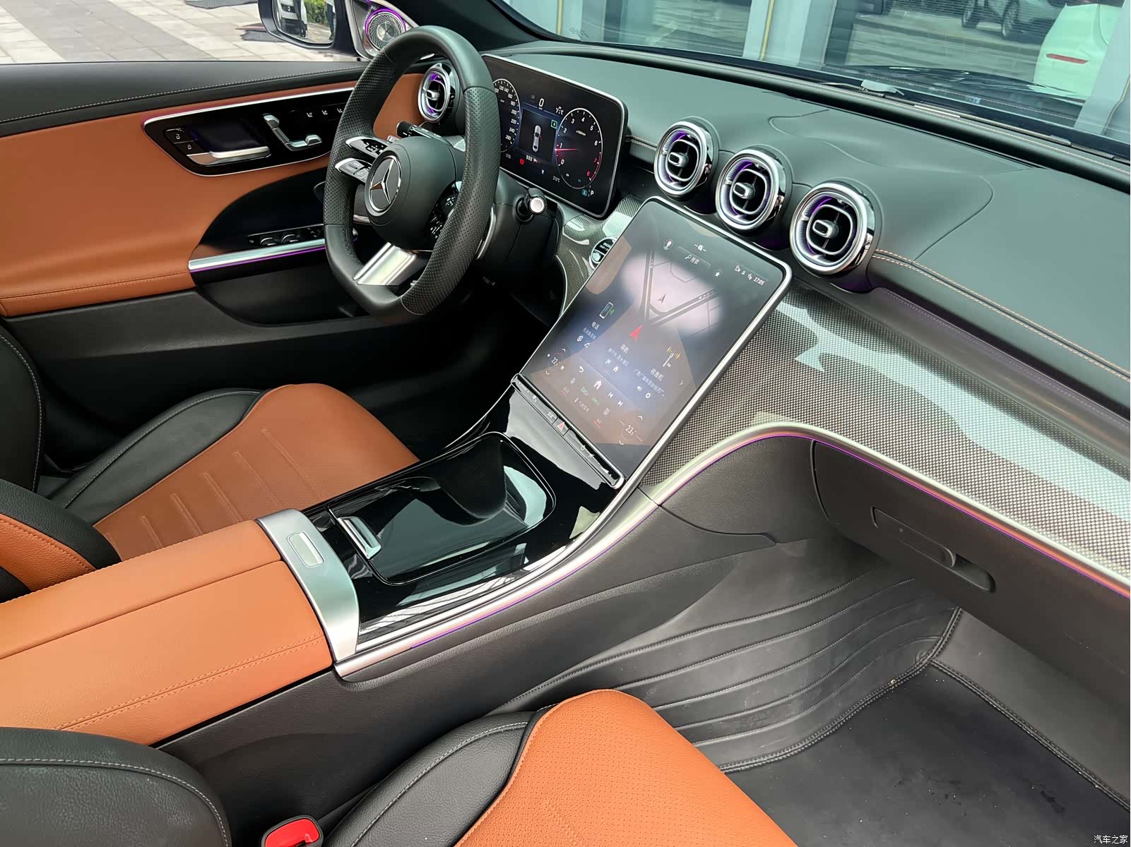 Mercedes-Benz C-Class, 2024 20
