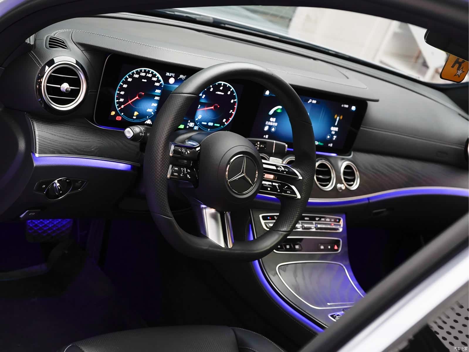 Mercedes-Benz E-Class, 2020 16