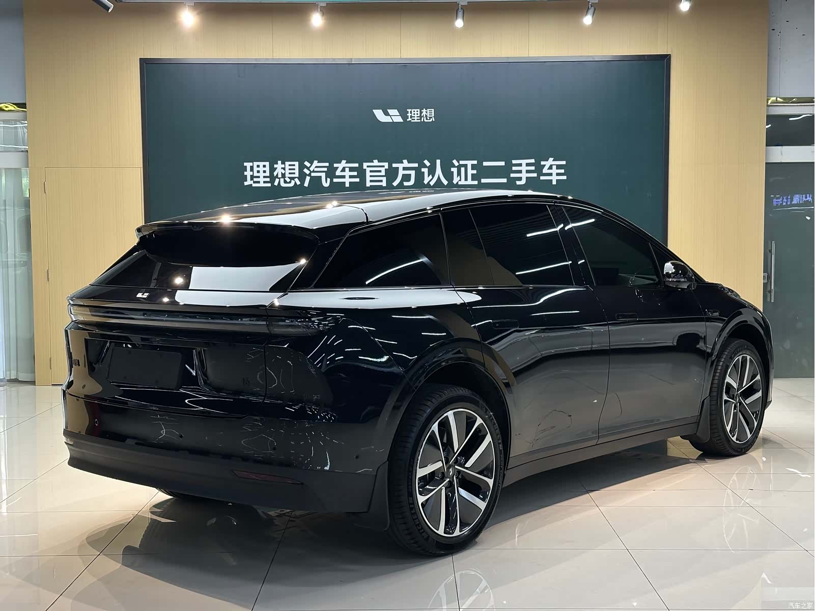 Li Auto i6, 2025 3