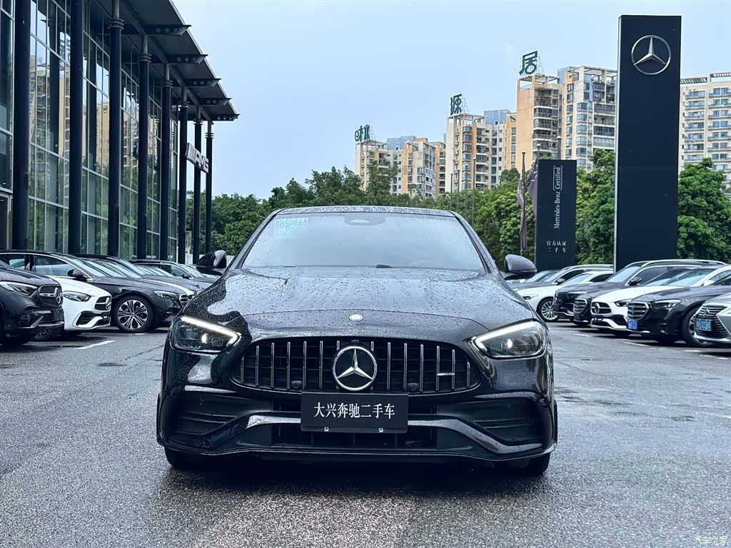 Mercedes-Benz C-Class, 2025 3