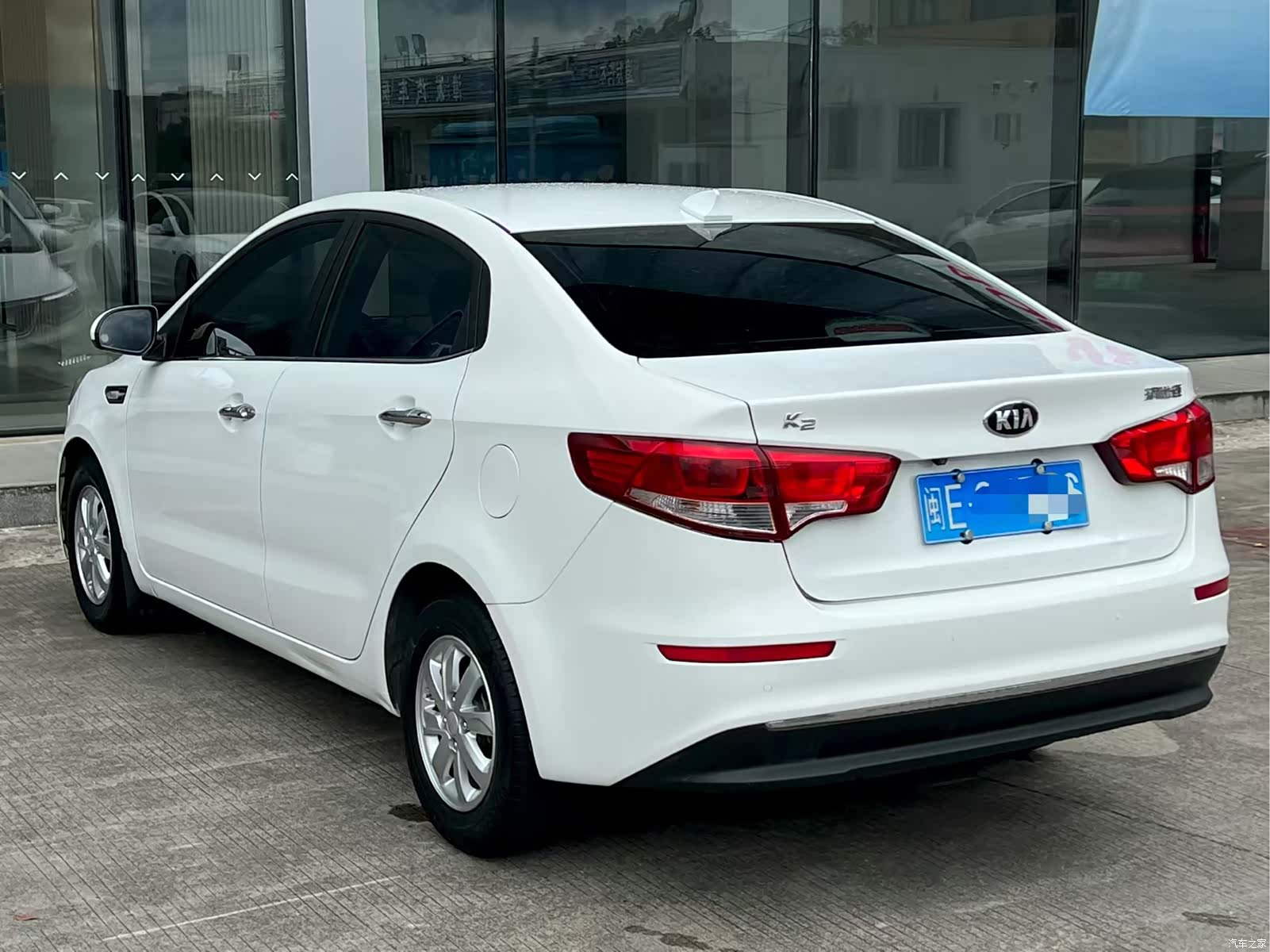 Kia K2, 2015 7