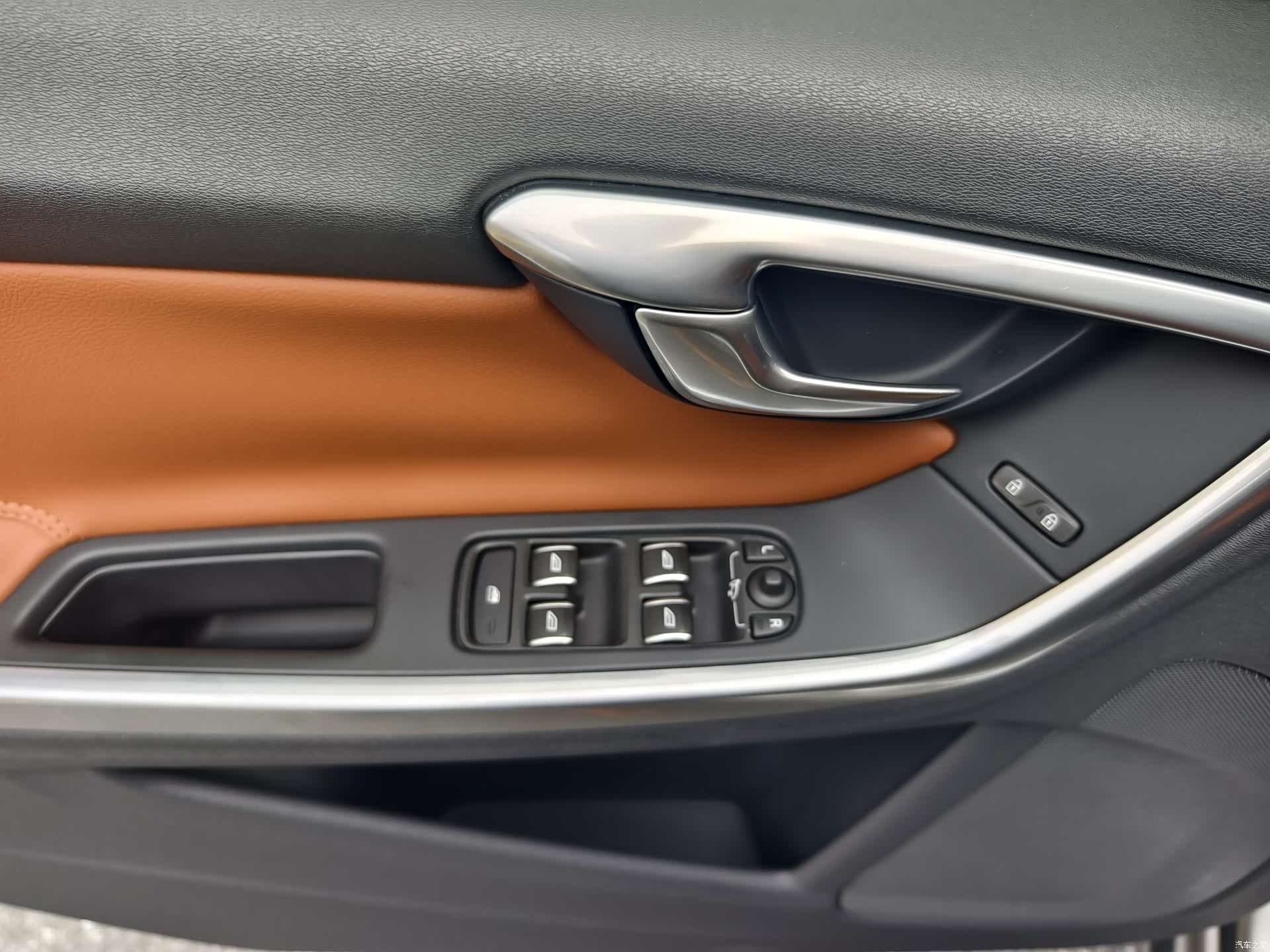 Volvo S60, 2015 22