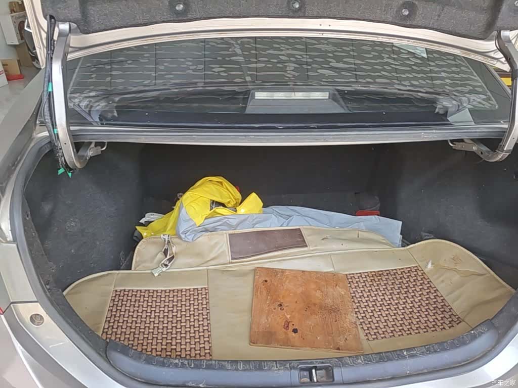 Toyota Corolla, 2016 15