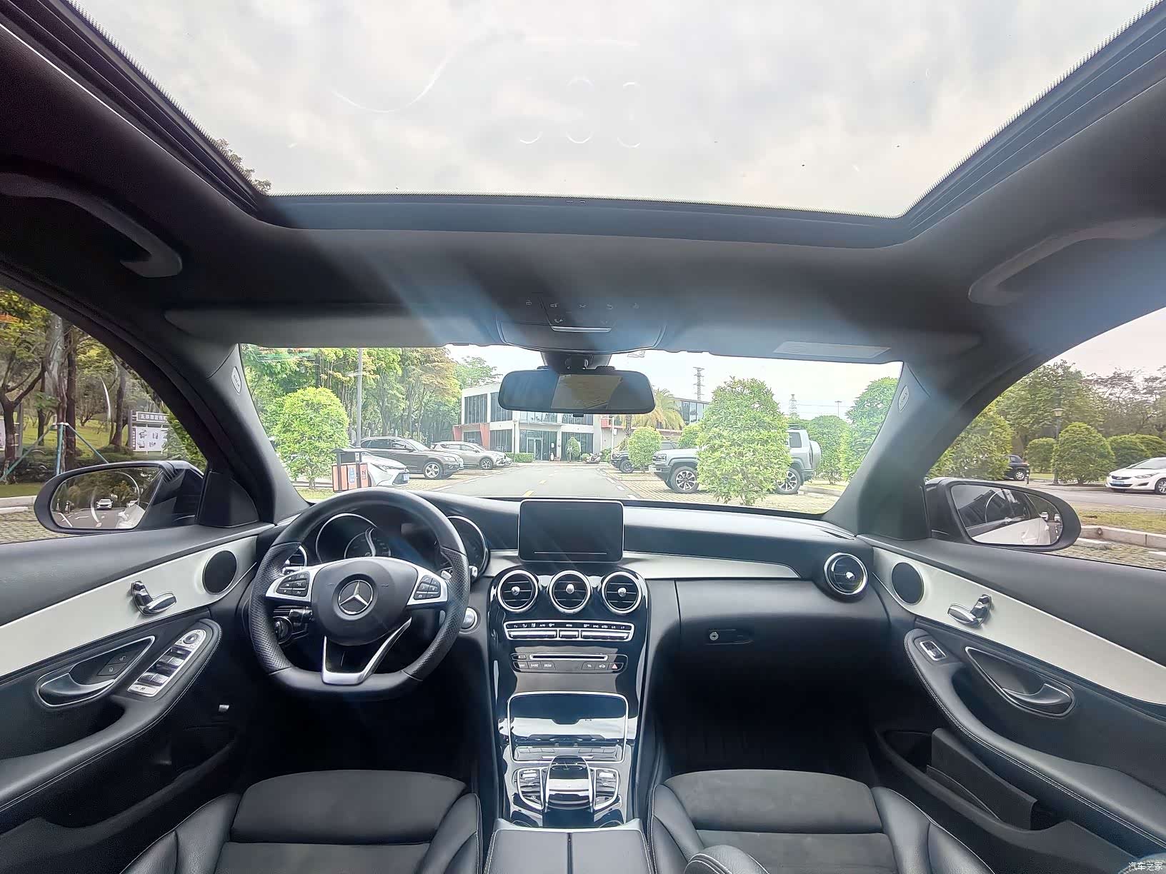 Mercedes-Benz C-Class, 2017 21