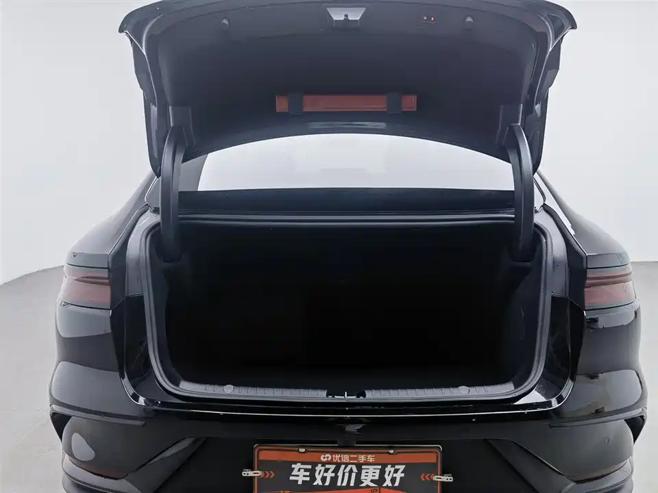 BYD Han