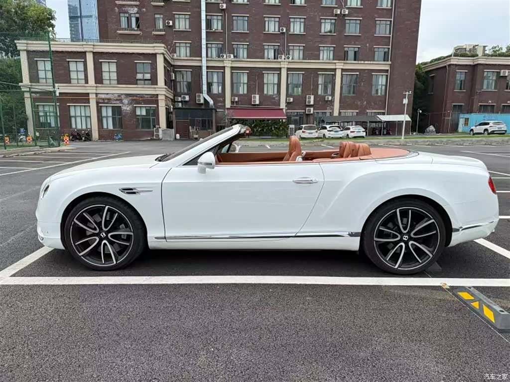 Bentley Continental GT, 2013 7