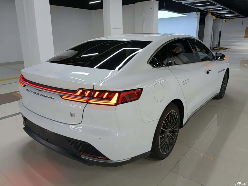 BYD Han, 2023 7