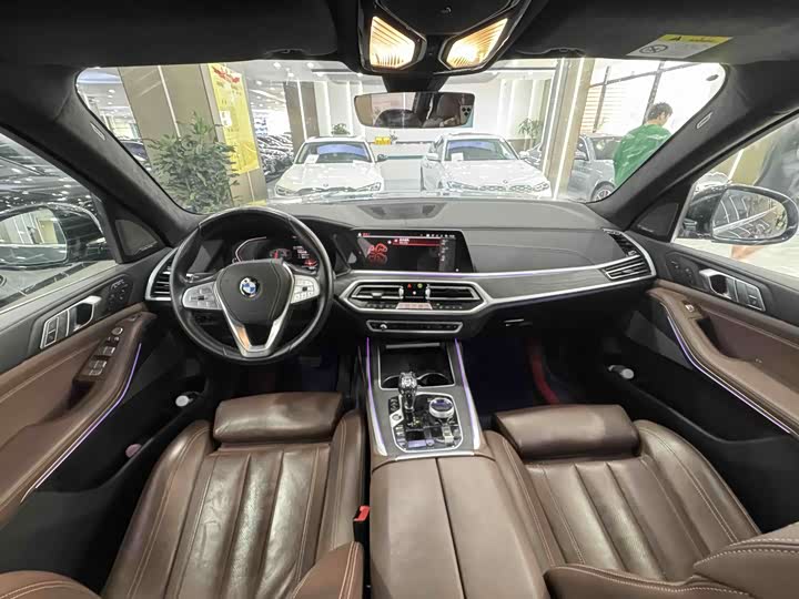 BMW X7 2020 xDrive40i Leading hao hua tao zhuang
