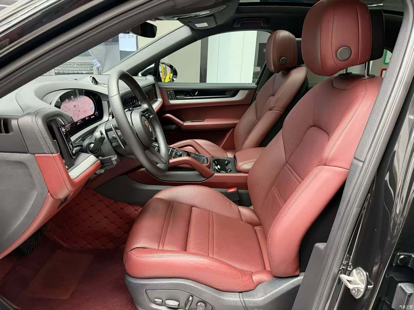 Porsche Cayenne, 2024 8