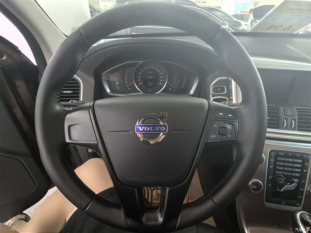 Volvo XC60, 2017 3