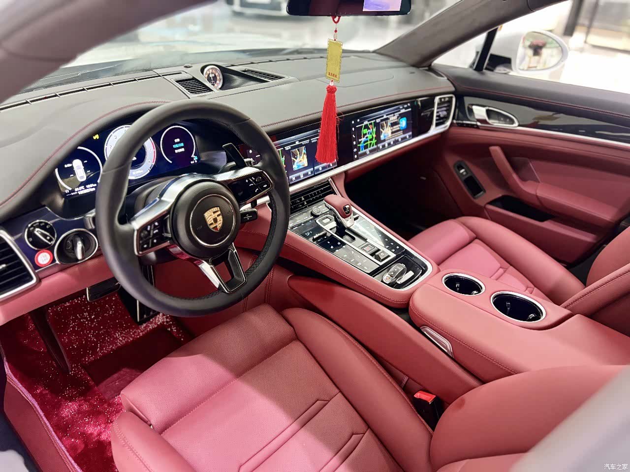 Porsche Panamera, 2012 все фото