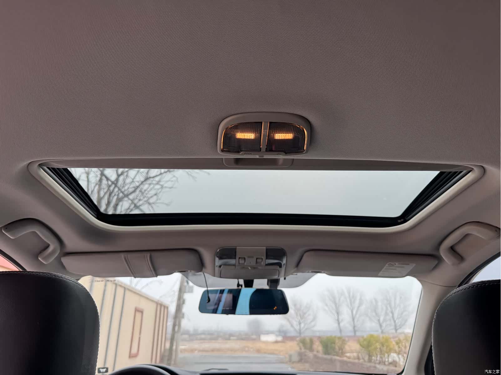 Subaru Outback, 2013 11