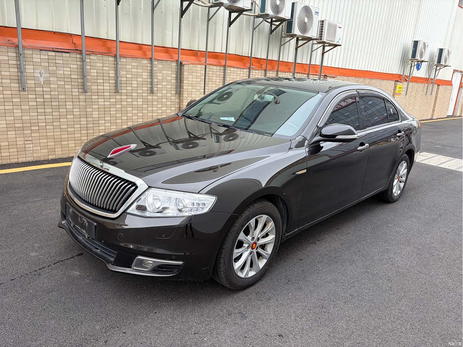 Hongqi H7, 2016 1