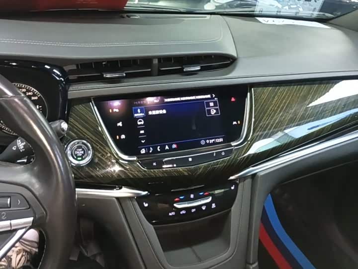 Cadillac XT6 2020 28T liu seats Люкс
