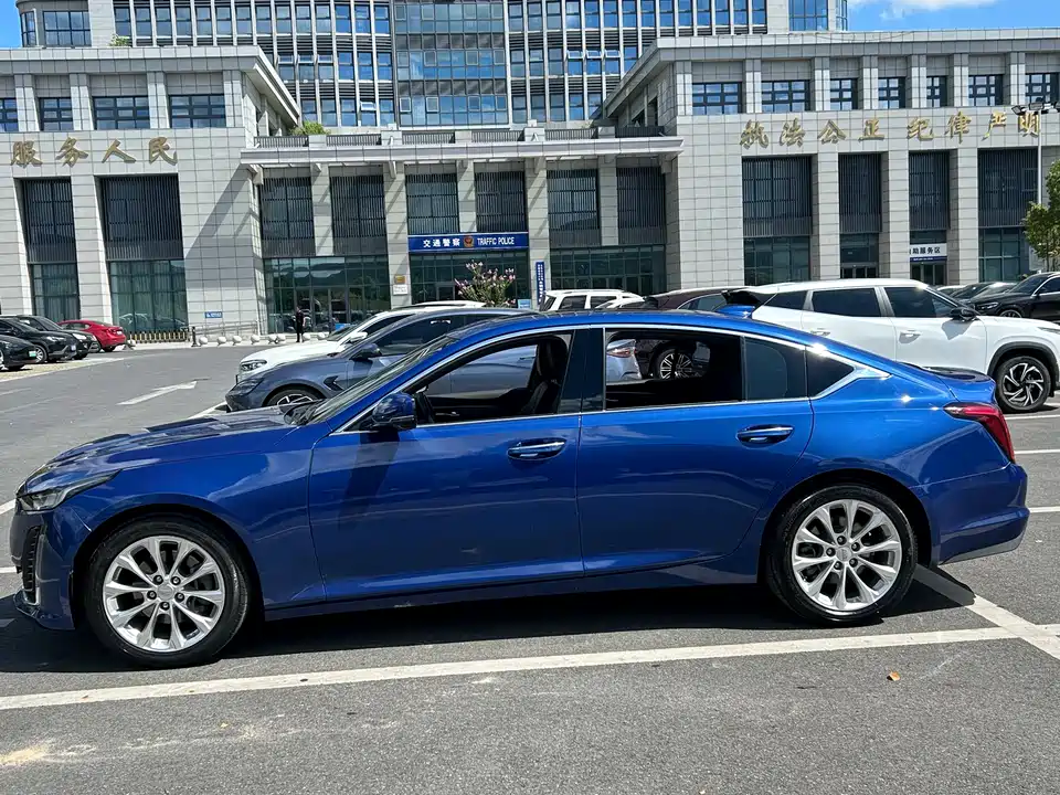Cadillac CT6