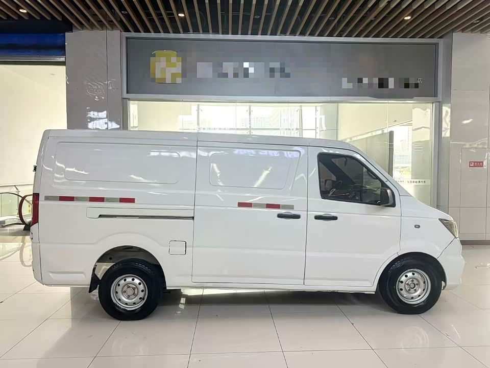 Dongfeng Yufeng Yufeng EM26