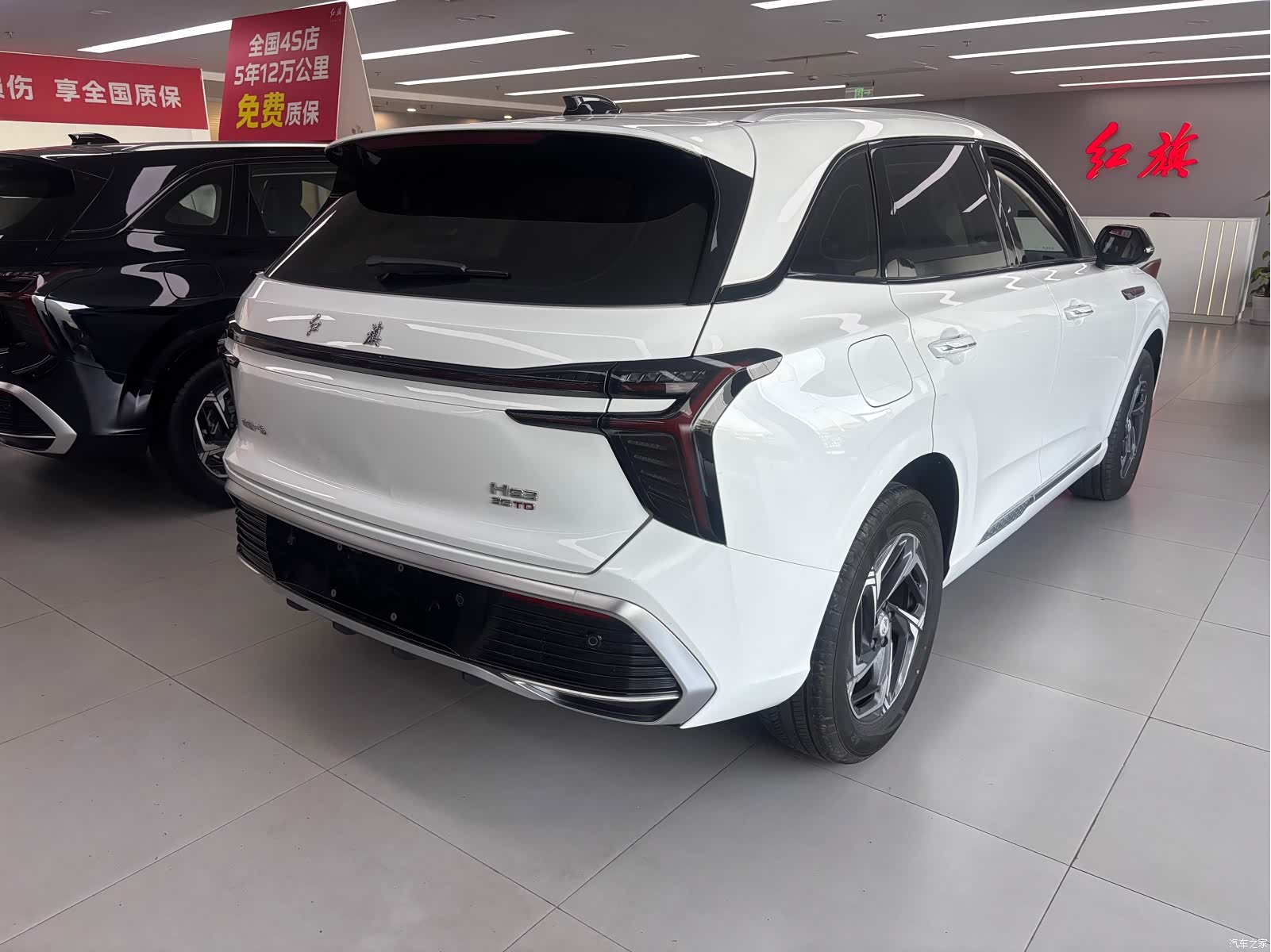 Hongqi HS3, 2025 все фото