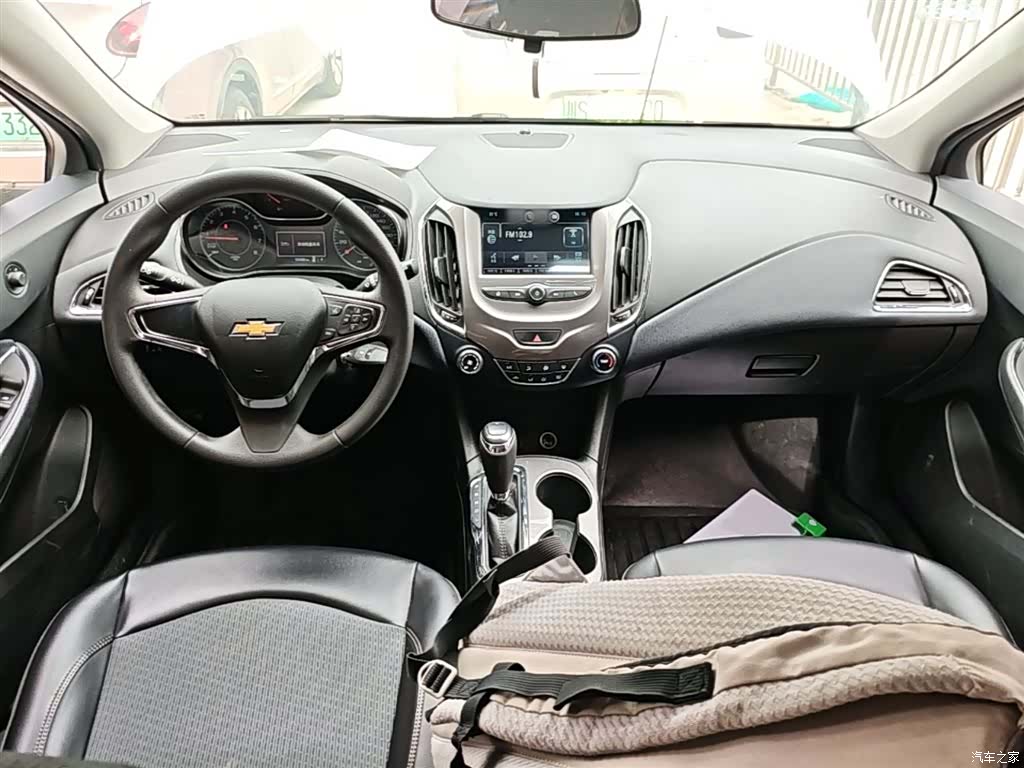 Chevrolet 320, 2019 10