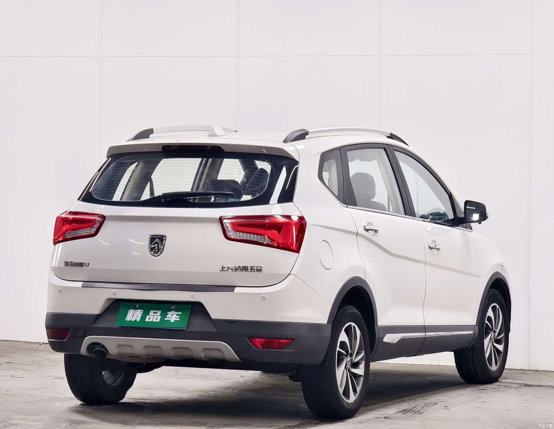Wuling 560, 2017 4