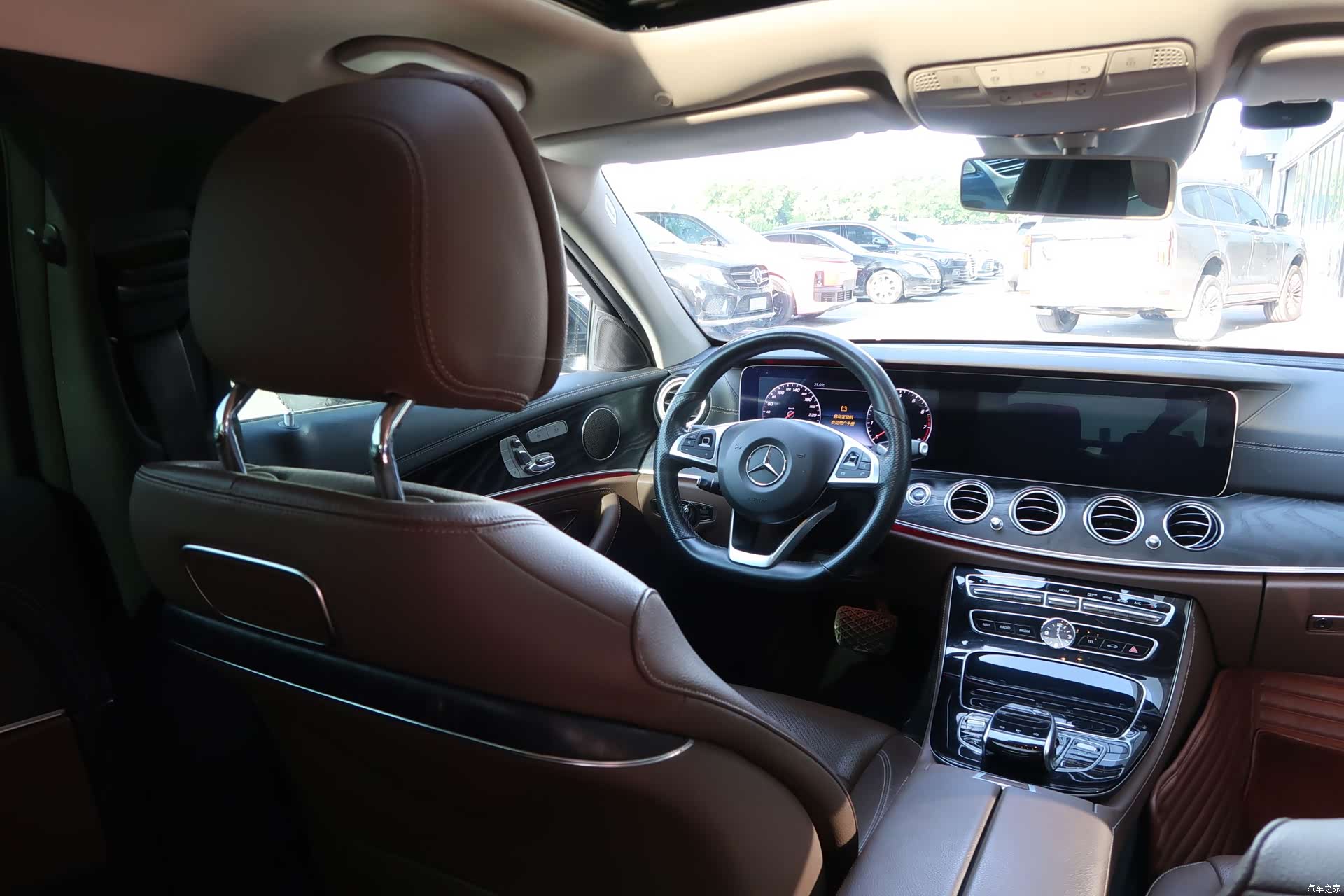 Mercedes-Benz E-Class, 2016 9