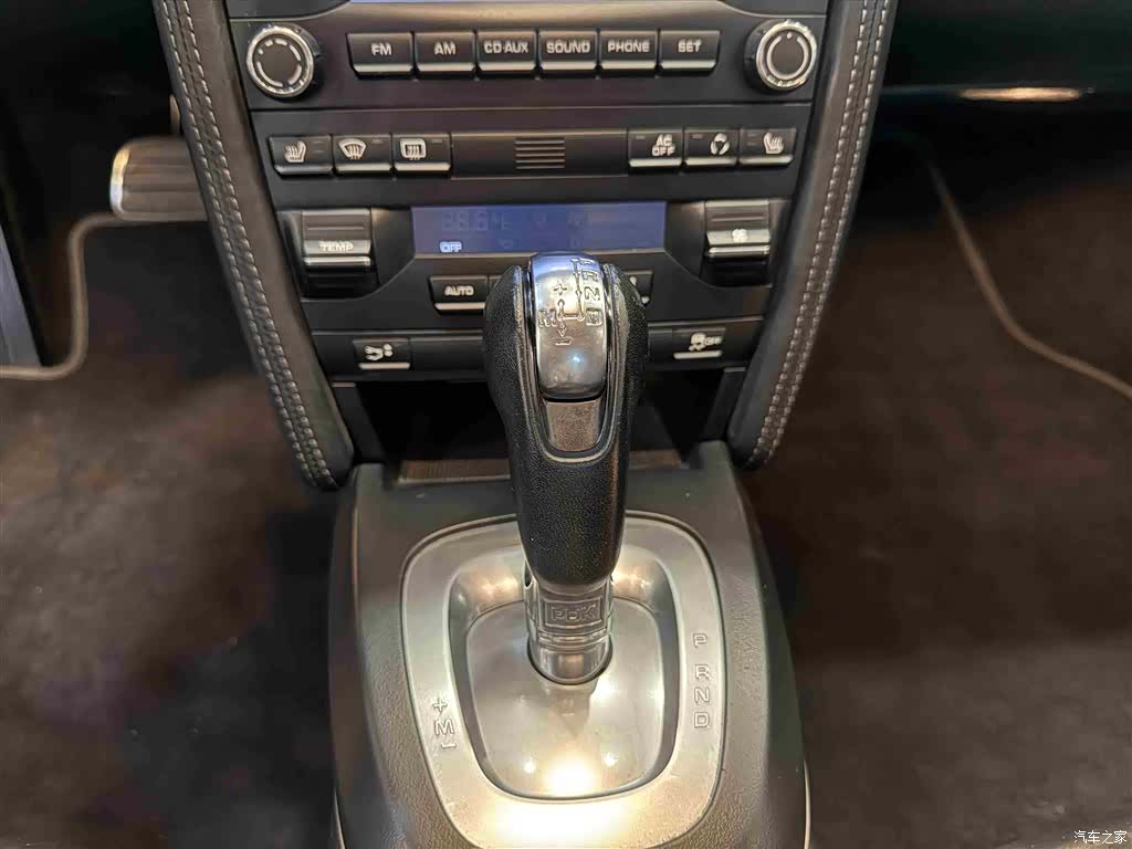 Porsche Cayman, 2012 8