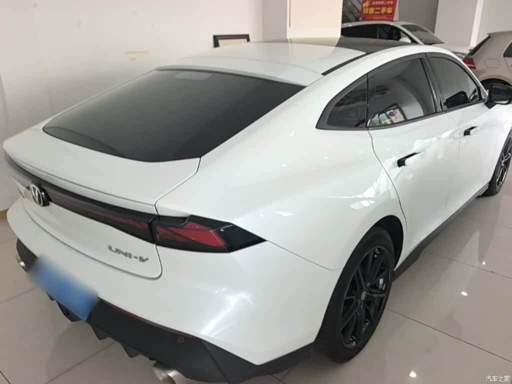 Changan UNI-V, 2024 7