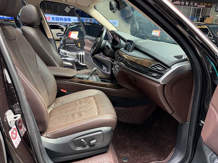 BMW X5 2017, фото 19