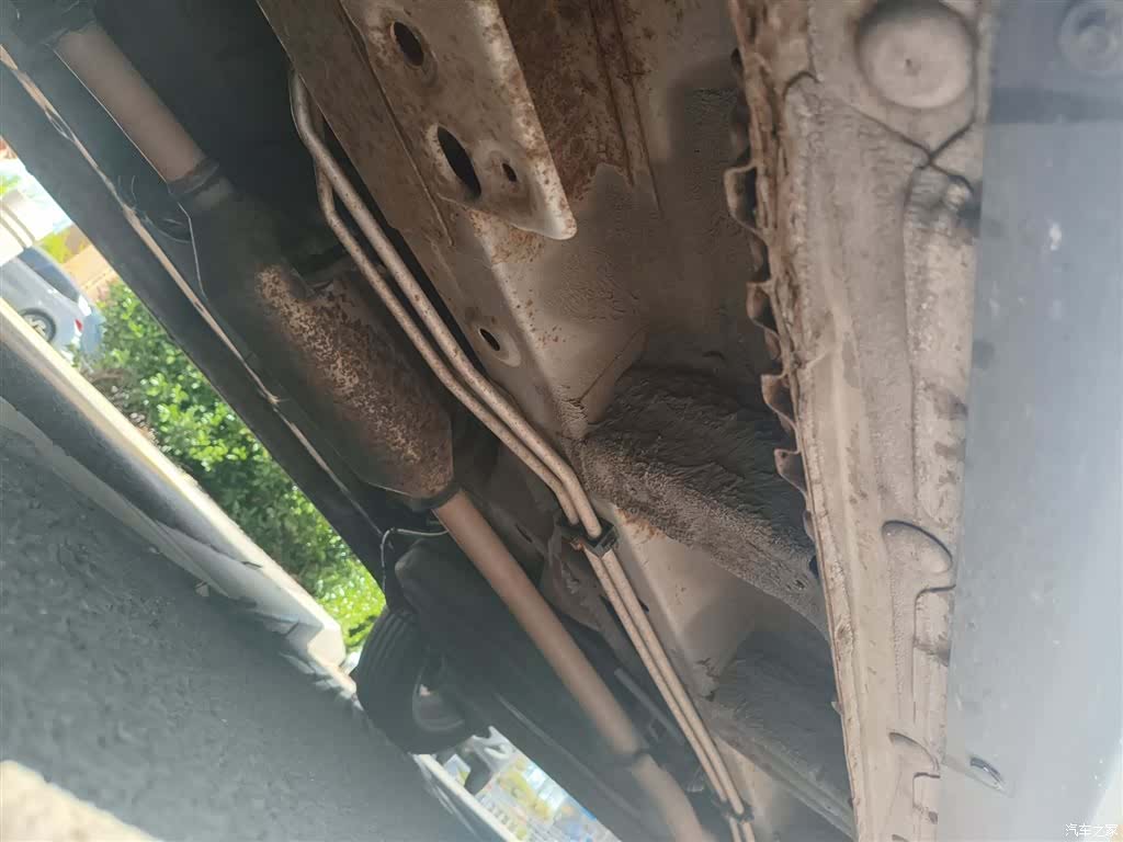 Wuling 730, 2015 19