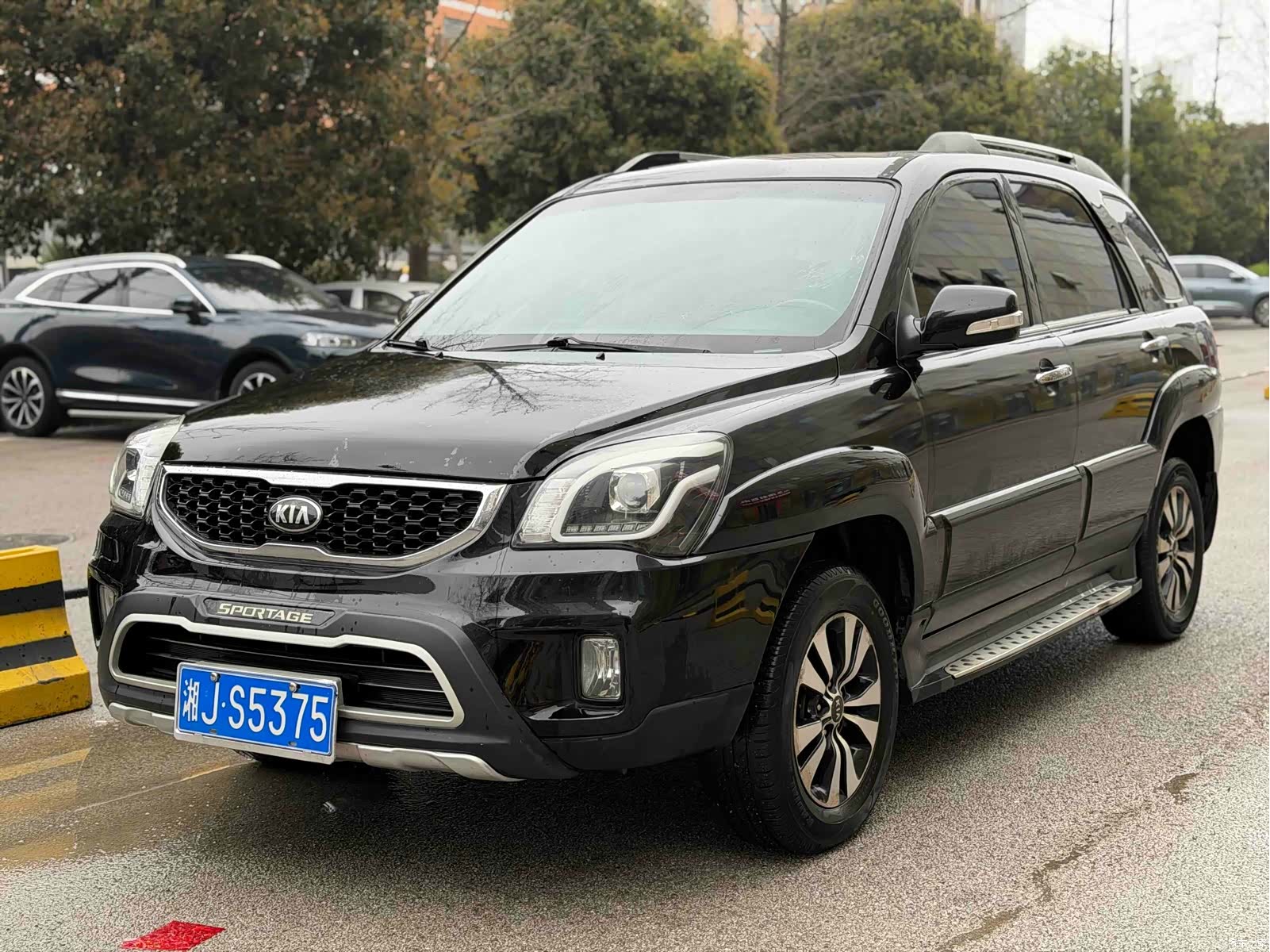 Kia GLS, 2014 1