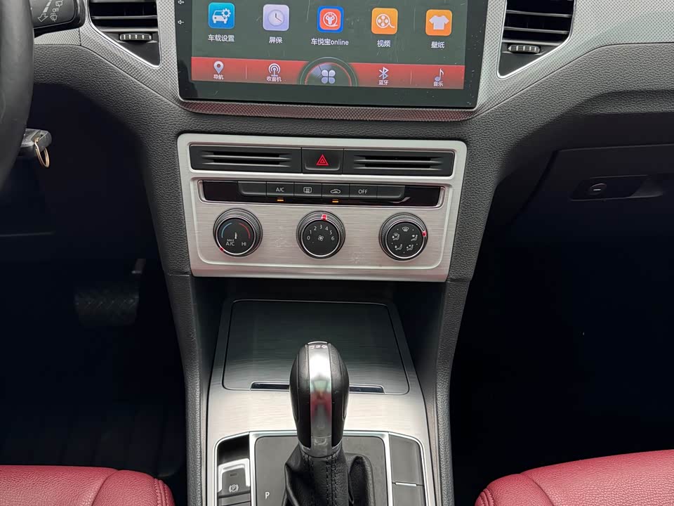 Volkswagen Golf*Jiayu Volkswagen Golf*Jiayu