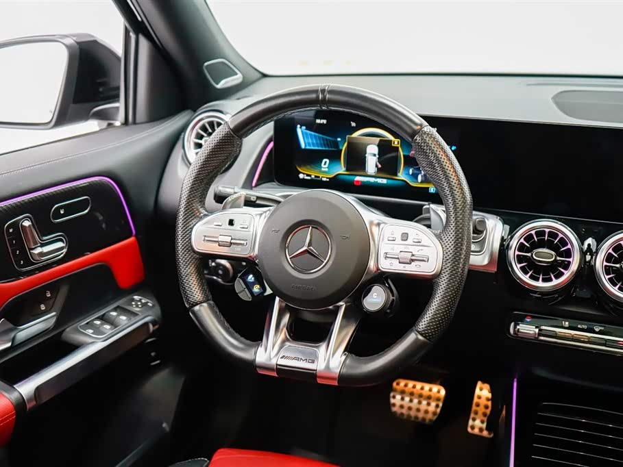 Mercedes-Benz GLB AMG