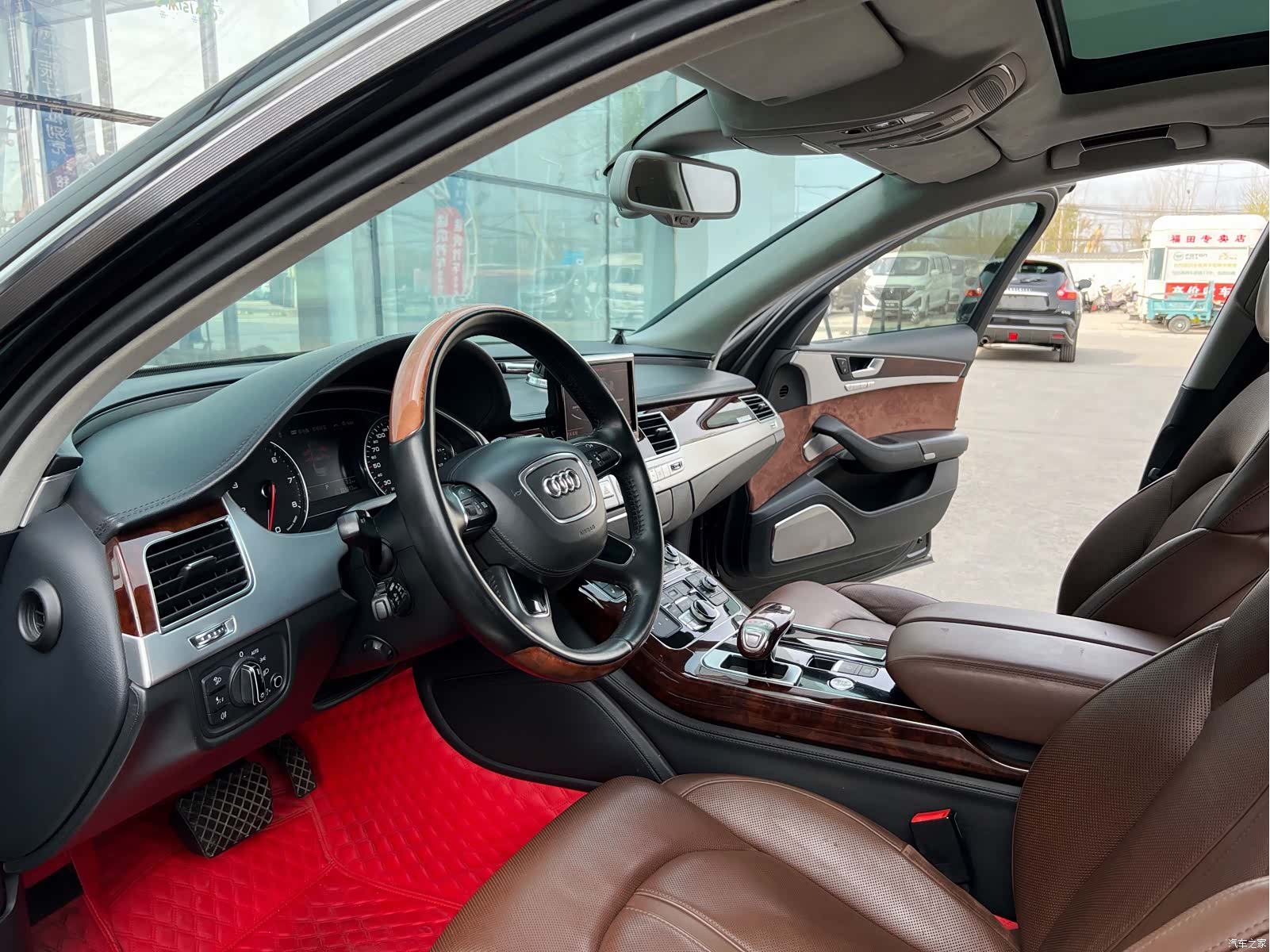 Audi A8L, 2012 10