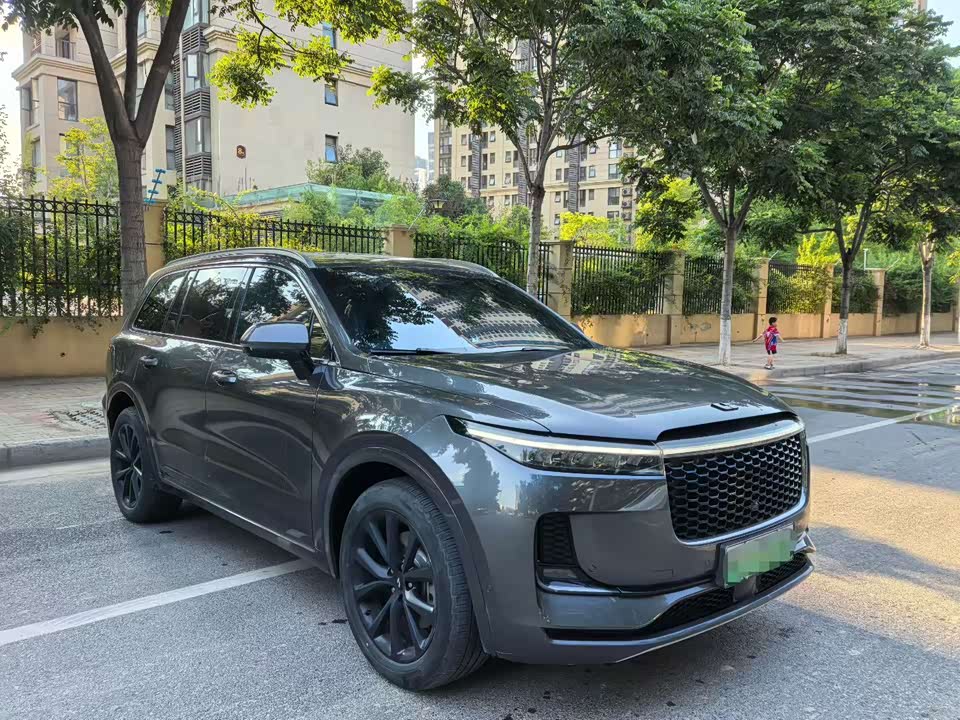 Li Auto Ideal ONE
