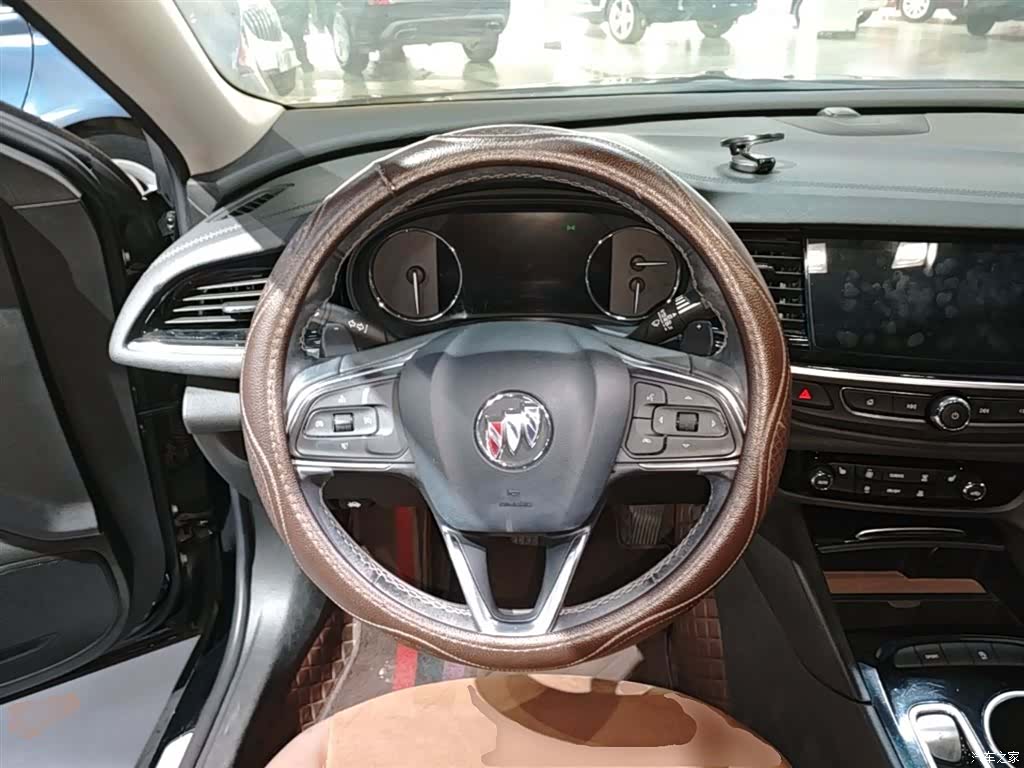 Buick Regal, 2021 11