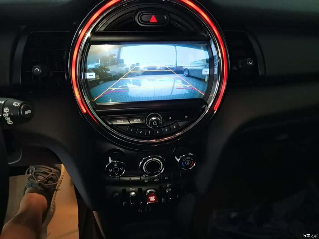 Mini ONE, 2017 13