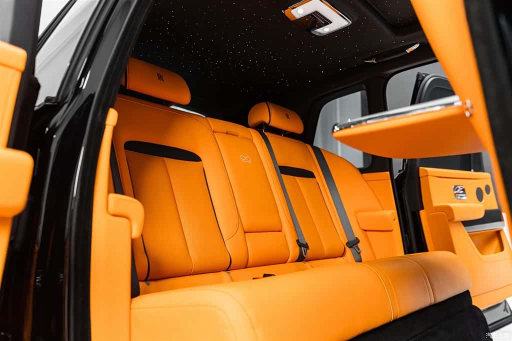 Rolls-Royce Cullinan, 2021 12