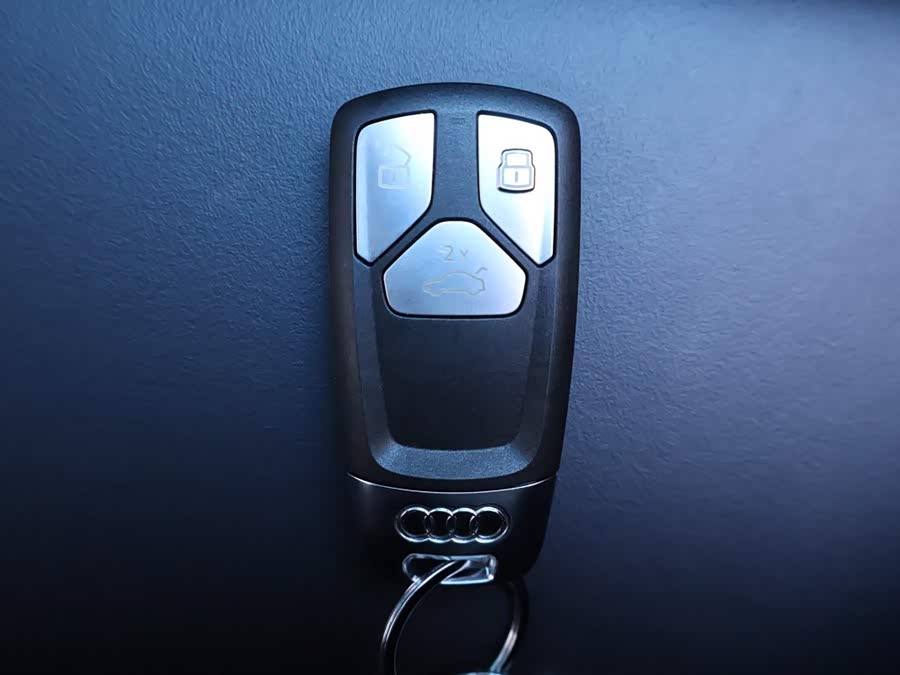 Audi Q5L 2024, фото 25