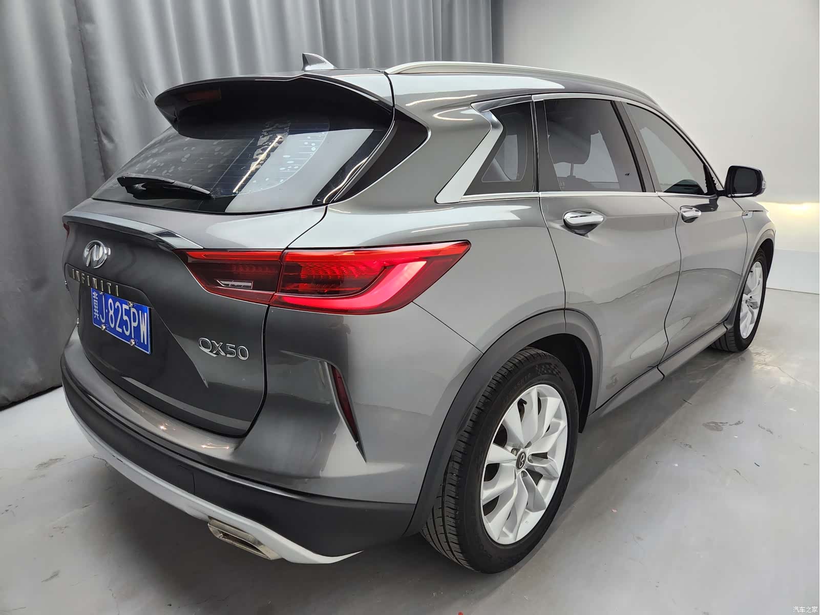 Infiniti QX50, 2019 4