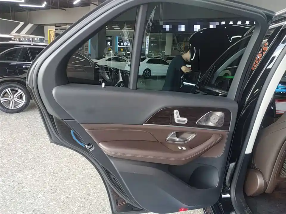 Mercedes-Benz GLE Mercedes-Benz GLE