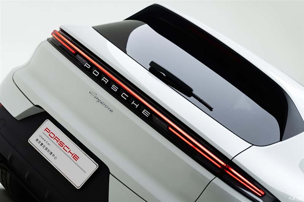 Porsche Cayenne, 2024 8
