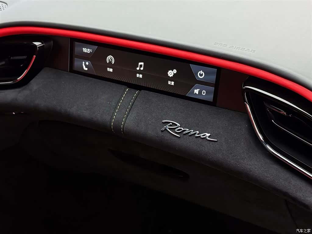 Ferrari Roma, 2021 все фото