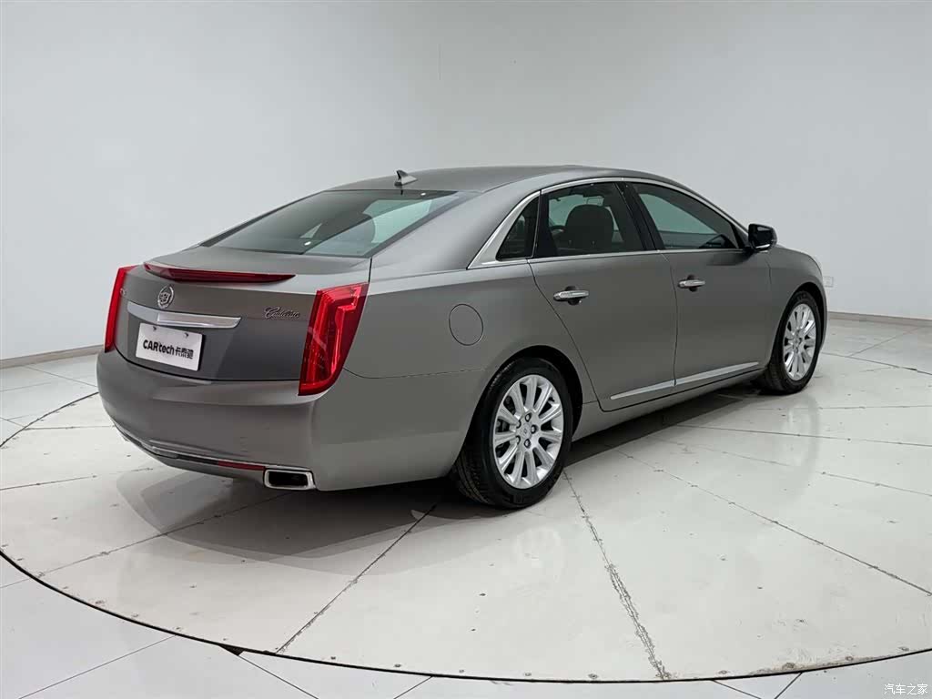 Cadillac XTS, 2015 8