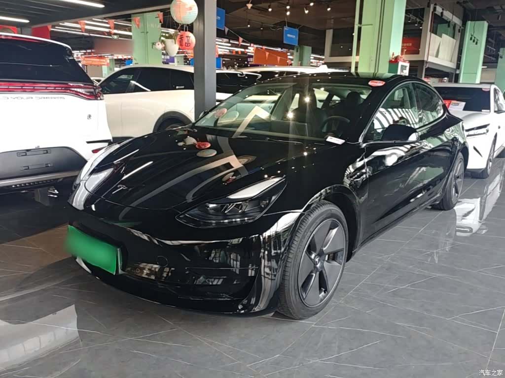 Tesla Model 3, 2023 1
