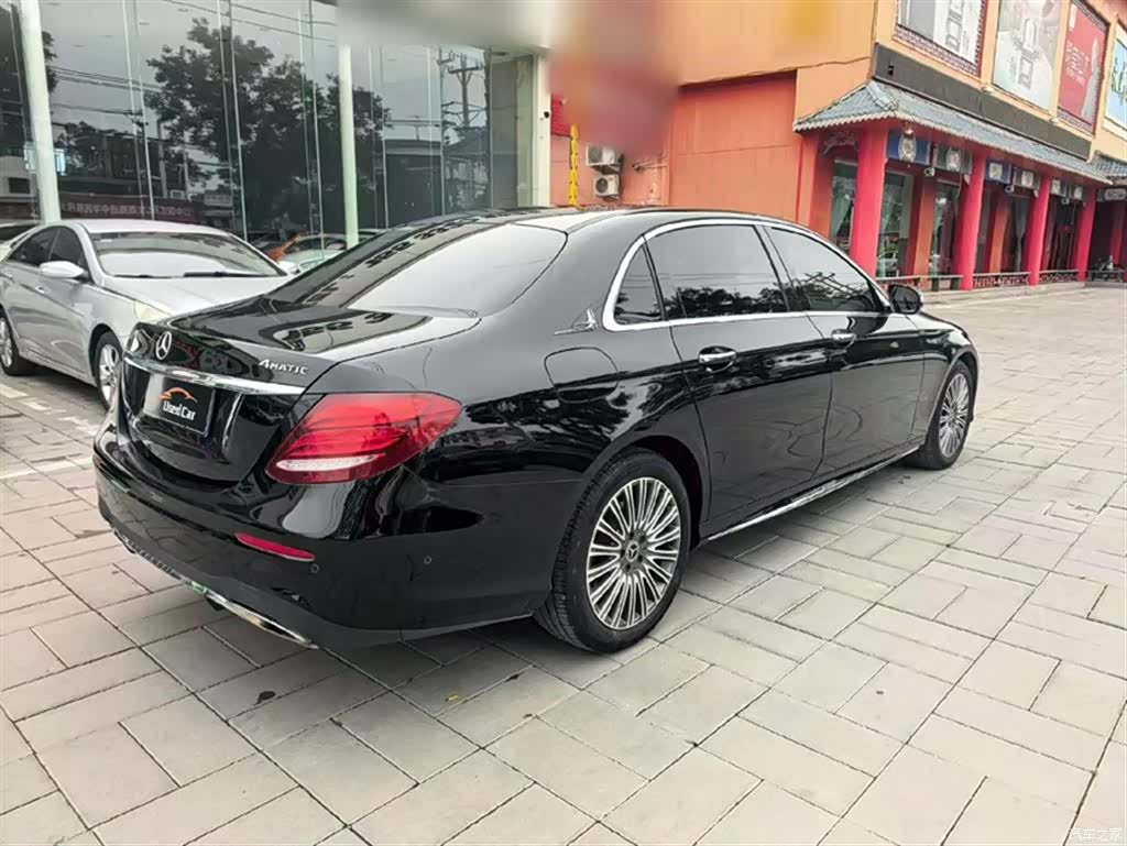 Mercedes-Benz E-Class, 2018 12