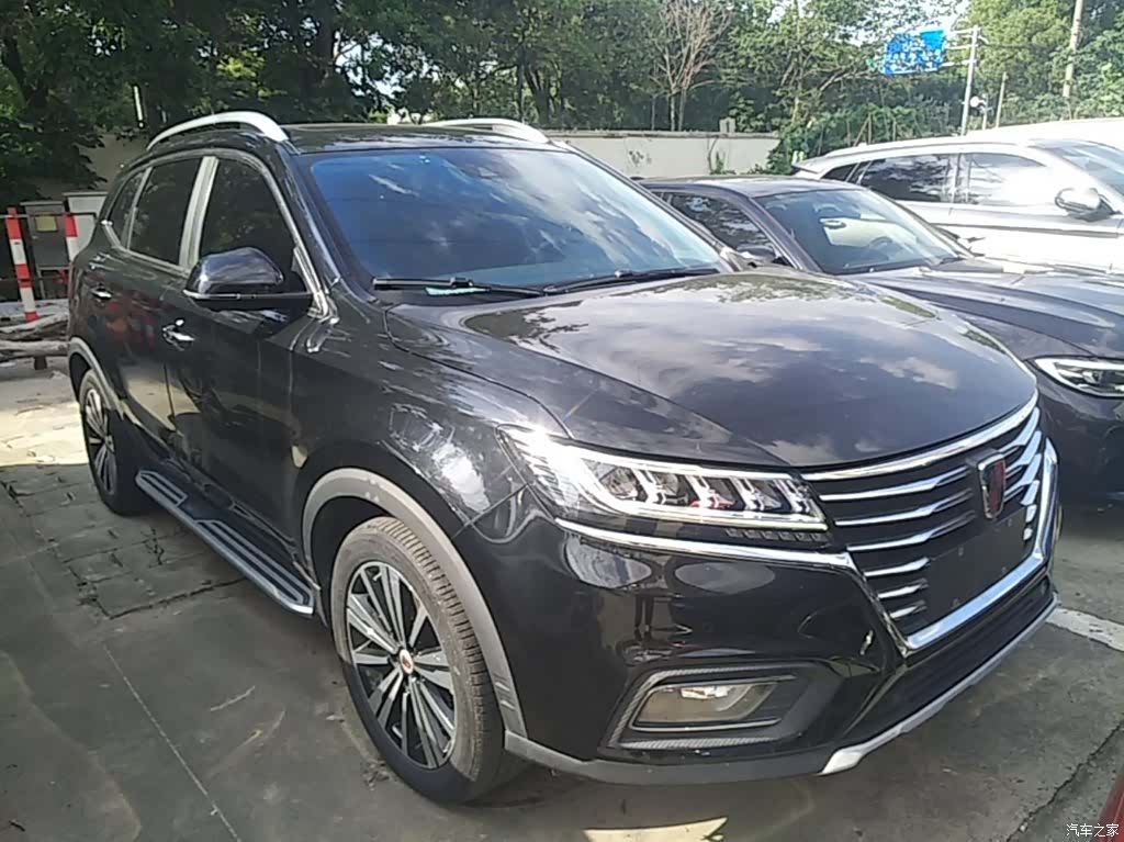 Roewe RX5, 2019 4