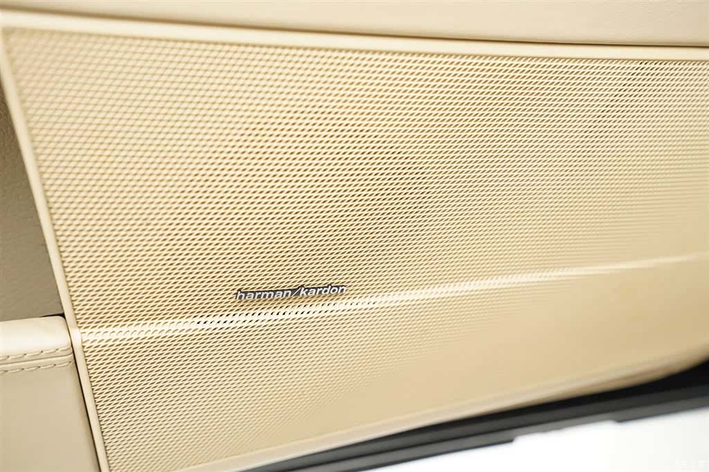 Mercedes-Benz S-Class, 2011 10